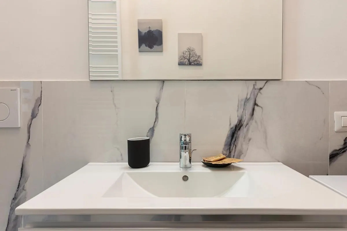 Fantastic Flat Near Sansiro Stadio Apartment Milan Italy